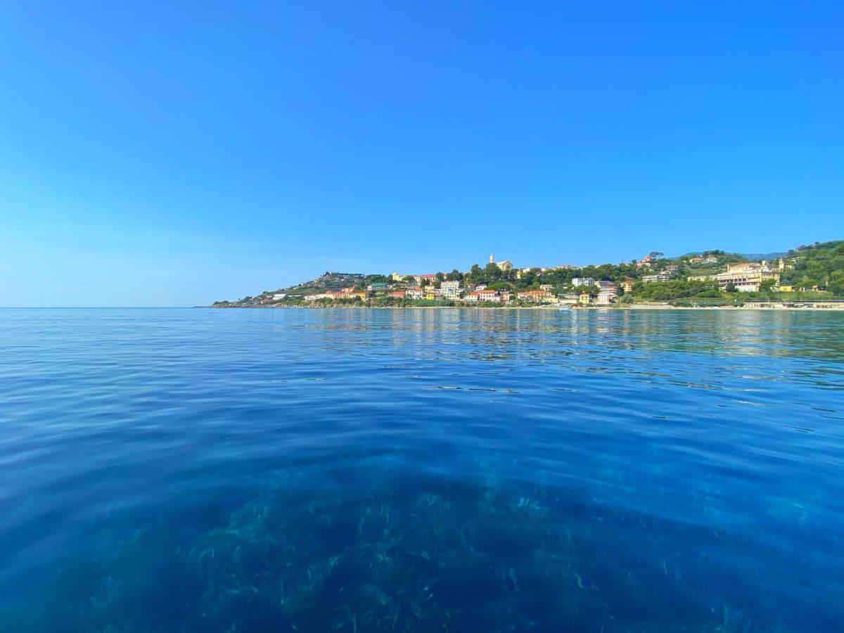 Luxury Tugurio Villa Arma di Taggia Exterior photo